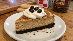 6 Kaffee-Desserts, die immer passen: vom saftigen Kaffeekuchen bis zur schnellen Glace