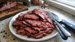 Pastrami aus dem Ofen: saftige Rindsbrust mit würziger Kruste, perfekt fürs Sandwich