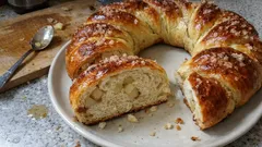 Geflochtener Apfel-Hefekranz (Ciambella) – saftig, zart und einfach gemacht